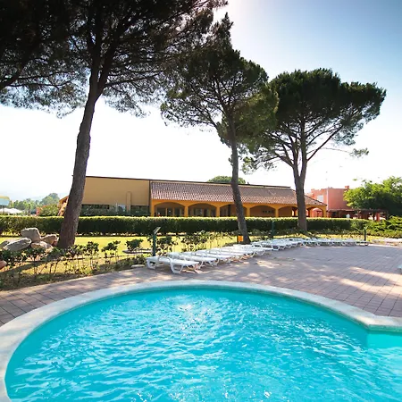 Villaggio Santandrea אתר נופש 3*