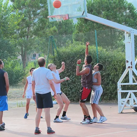 אתר נופש Villaggio Santandrea סנט'אנדראה אפוסטולו דלו איוניו