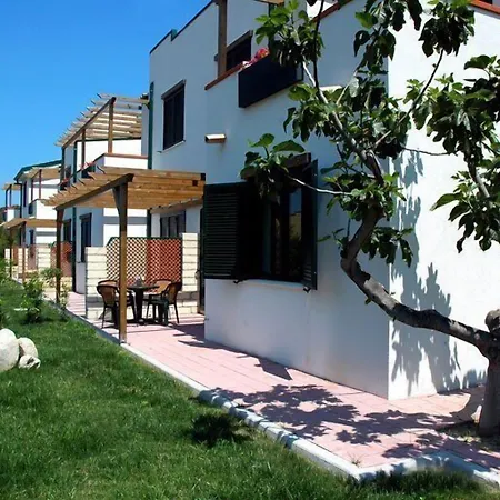 Villaggio Santandrea 3* סנט'אנדראה אפוסטולו דלו איוניו