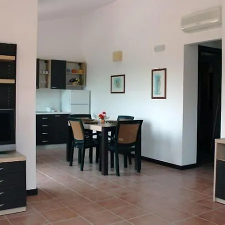 Villaggio Santandrea 3* サンタンドレーア・アポストロ・デッロ・イオーニオ