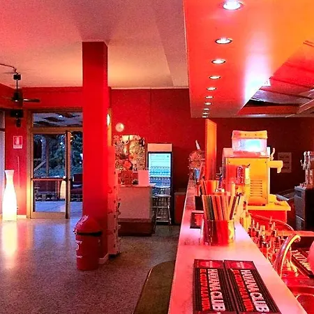 אתר נופש Villaggio Santandrea סנט'אנדראה אפוסטולו דלו איוניו