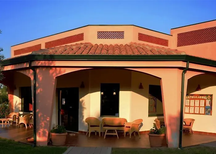 Resort Villaggio Santandrea 3*