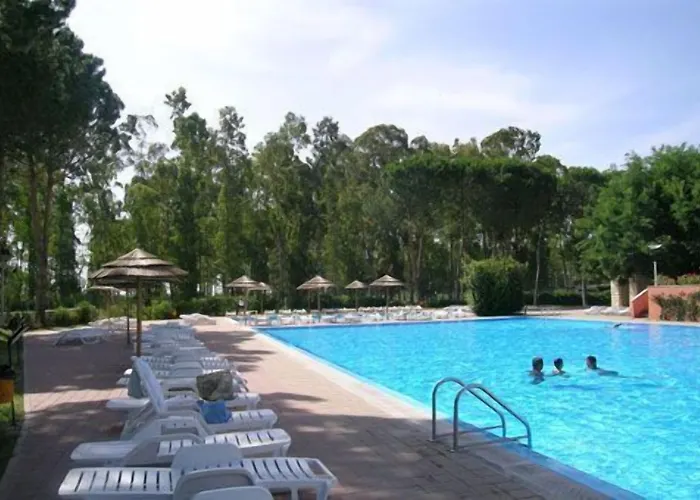 Resort Villaggio Santandrea 3*