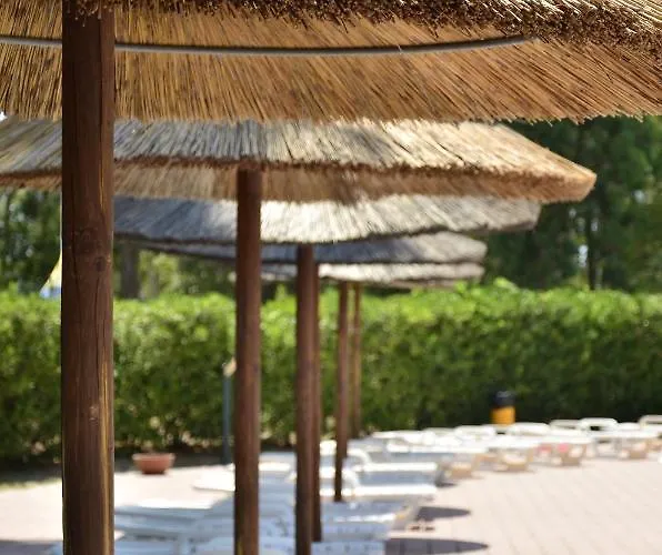 Resort Villaggio Santandrea 3*